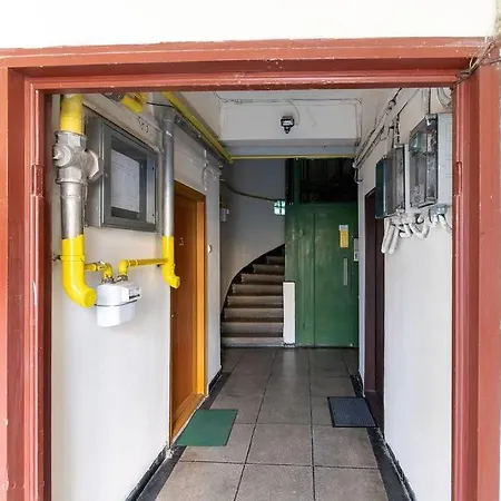 Luminous Studio Central 10min Walk To Old Town Διαμέρισμα *